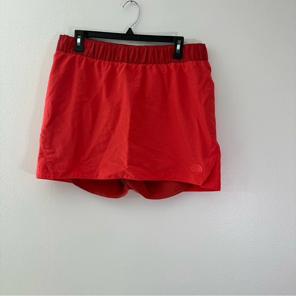 North Face Skort Womens Medium Red Skirt Shorts Hiking Elastic Waist